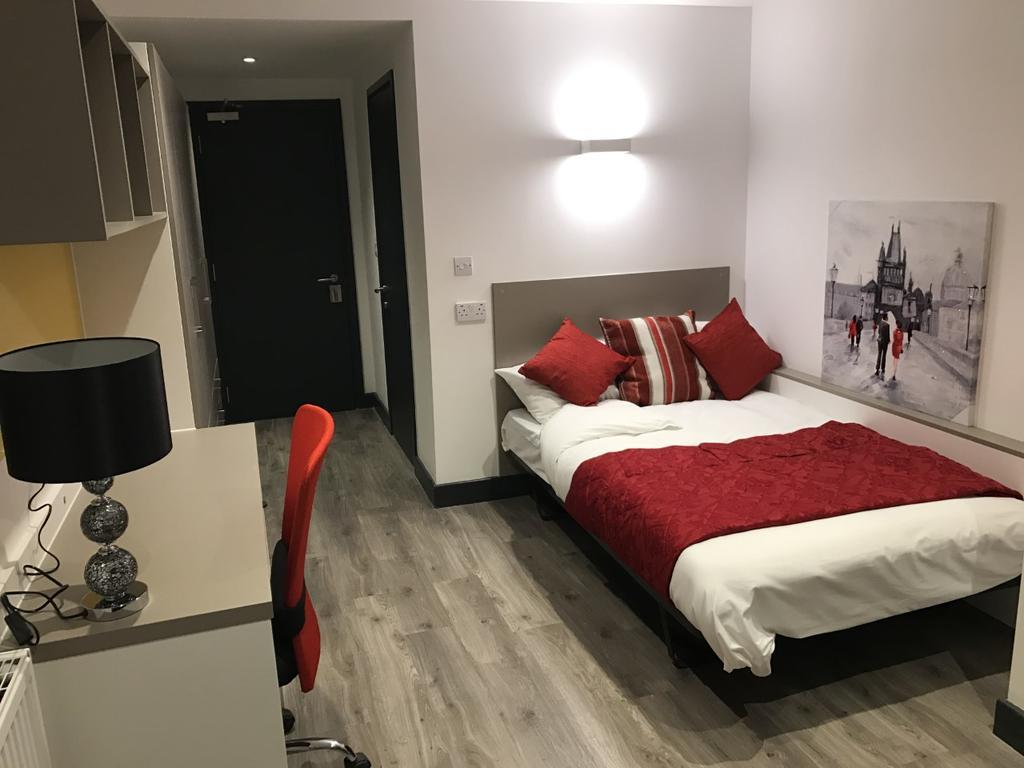 Citi Residences Serviced Rooms/ Apartments Лутон Экстерьер фото