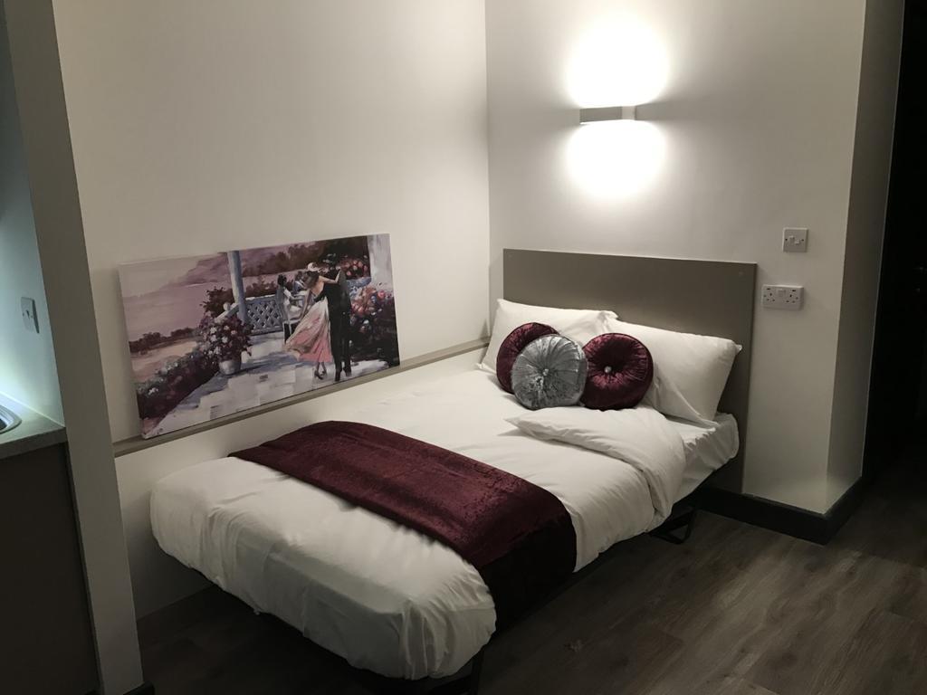 Citi Residences Serviced Rooms/ Apartments Лутон Экстерьер фото